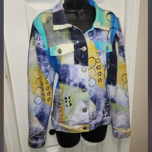 Simply Art by Dolcezza Jacket - Picture 2 of 9